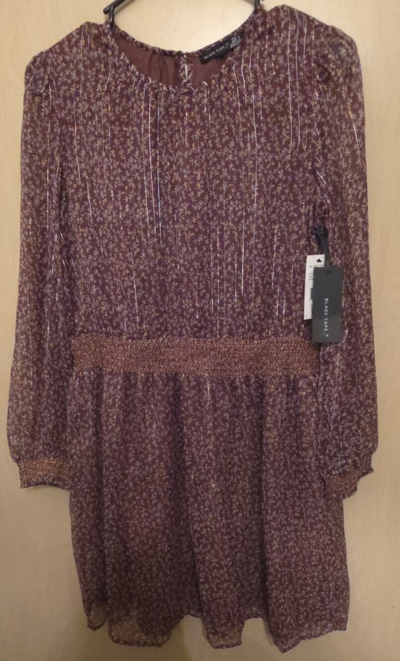 Black Tape Women's Long Sleeve Floral Smocked Midi Dress NWT
